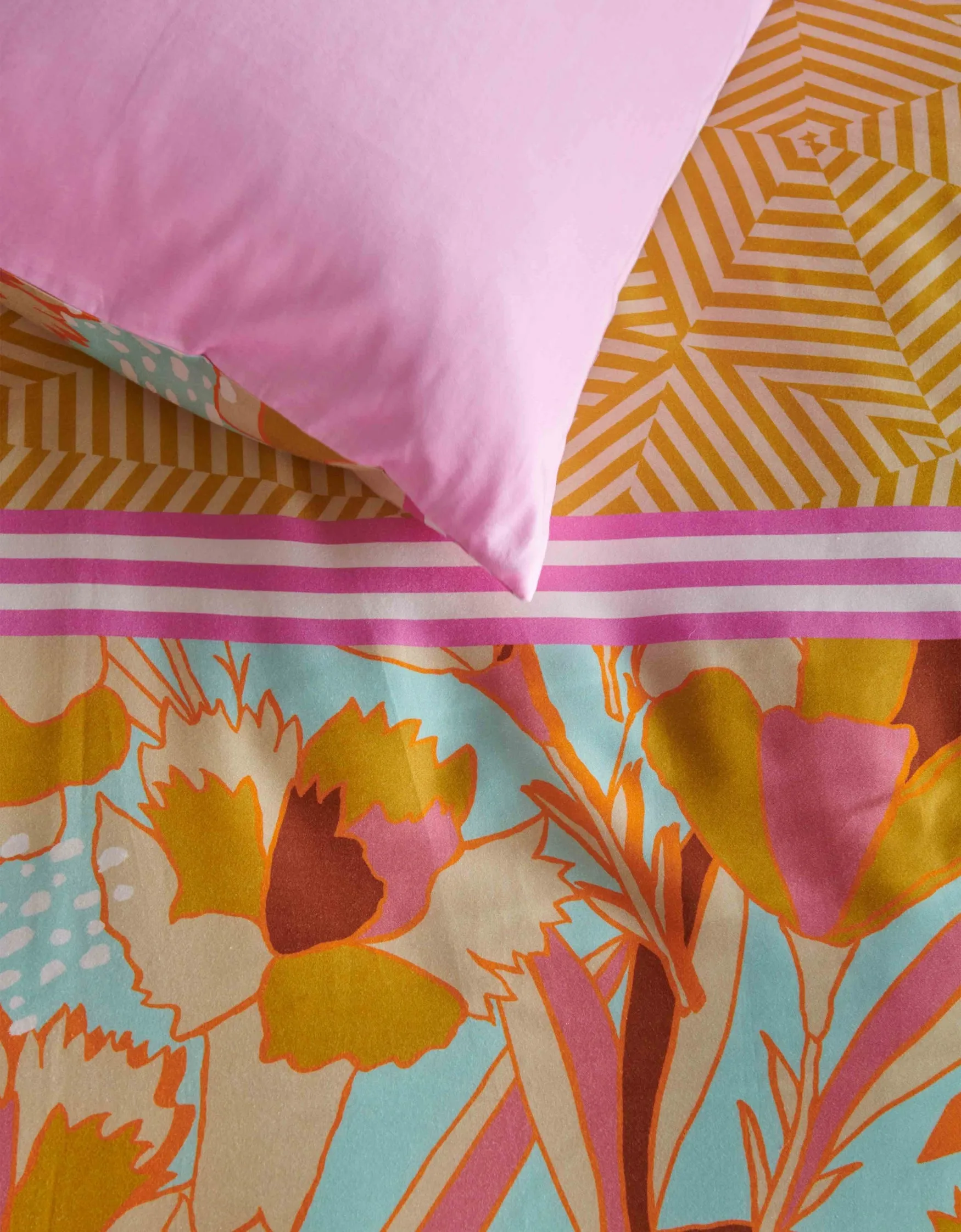 Duvet Cover Carnation Clash
