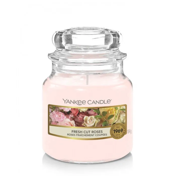 FRESH CUT ROSES CLASSIC JAR