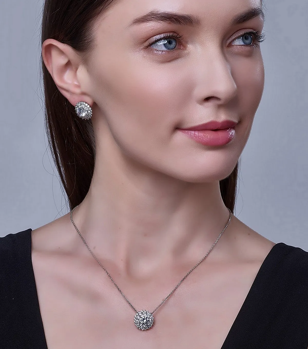 Karolyn Classic Cluster Pendant Necklace