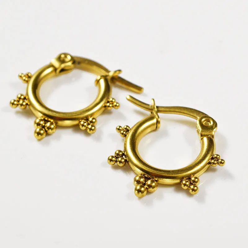 Small Dotted Cluster Hoop Earrings in Gold